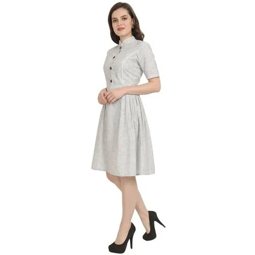 Premium Quality And Beautiful Cotton Western Wear For Ladies