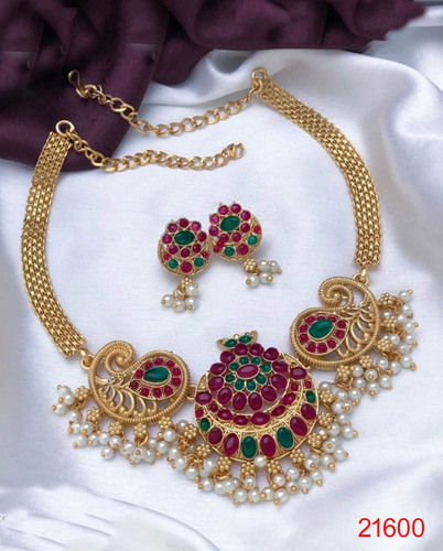 Traditional Choker Necklace Set For Women