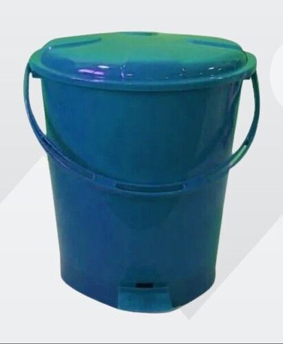 Plain Pattern Pedal Plastic Dustbin