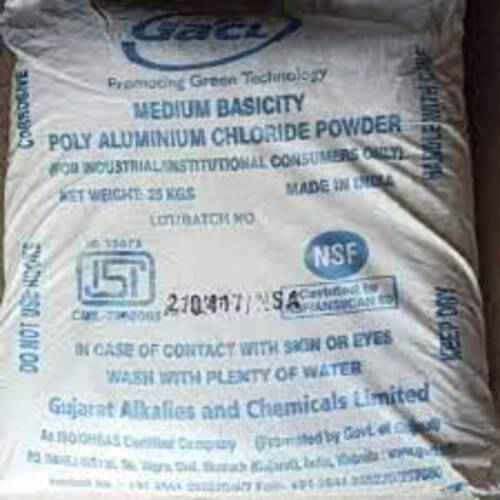 25 Kg Pack Medium Basicity Poly Alluminium Chloride Powder CAS Number 1327-41-9