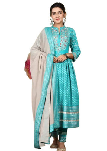 Stylish And Beautiful Salwar Suits For Ladies 