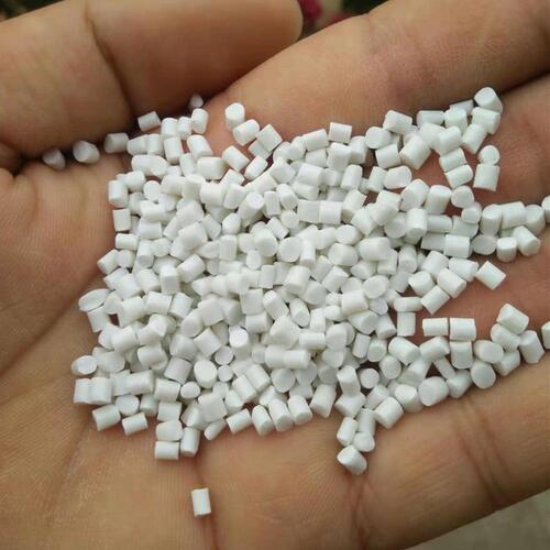 1030 Kg/M3 Density White Recycled Granules Grade: Industrial