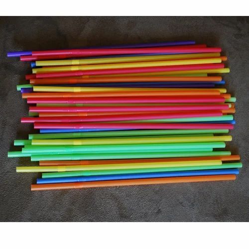 इवेंट और पार्टी सप्लाई के लिए रंगीन प्लास्टिक स्ट्रॉ पाइप्स