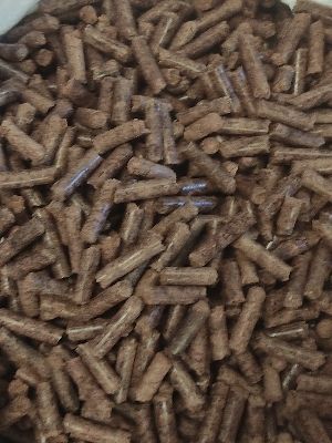 Eco Friendly Biomass Sawdust Pellet Ash Content (%): <5