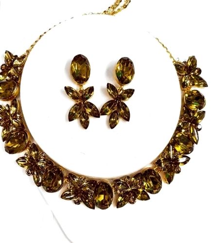 Ladies Antique Necklace With Earring Set For Party Wear