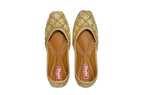 Wedding Jutti - Embroidered Women's Footwear, Size 36 to 41, Golden Color | Flat Heel, Washable, Ideal for Formal Occasions