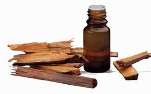Sandalwood Essential Oil For Cosmetics Use