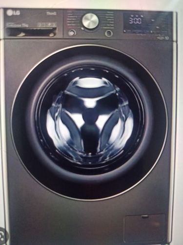 7 Kg Fully Automatic Front Loading Washing Machine