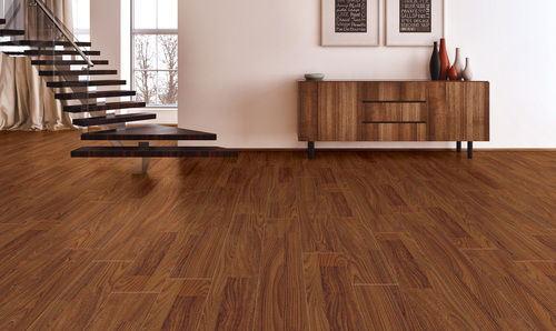 Wooden Laminated Flooring For Home And Hotel Use
