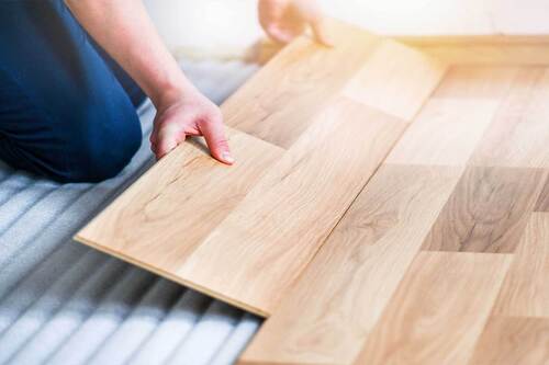 Wooden Laminated Flooring For Home And Office Use