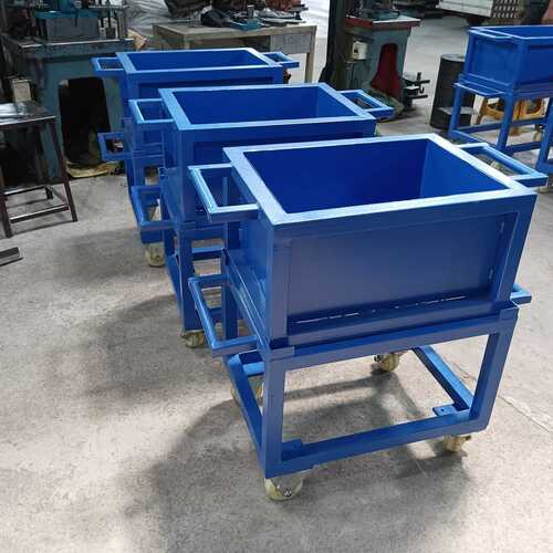 Rectangular Shape Industrial Trolley For Bin Use