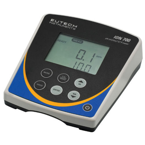 Eutech Ion 700 Meter With Integral Electrode Holder