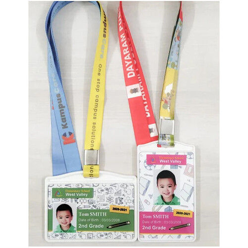 Pasting PVC School ID Cards with Digital Printing Lanyard