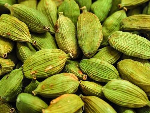 Green Cardamom 