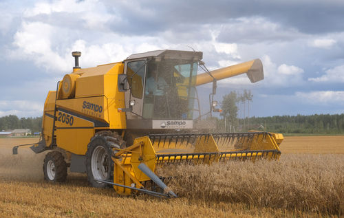 Wheat Self Combine Harvester For Harvesting