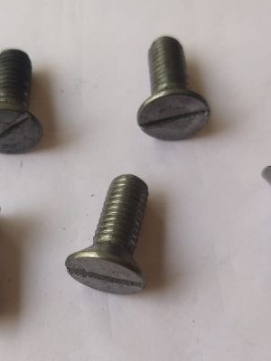 machine screw