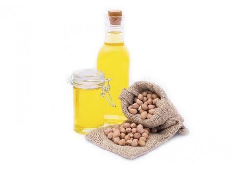 A Grade 99.9% Pure Common Cultivated Edible Refined Groundnut Oil For Cooking