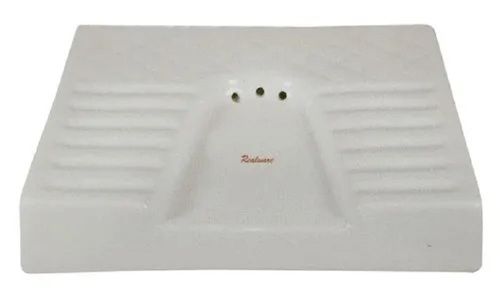 White Ceramic Ladies Urinal For Bathroom