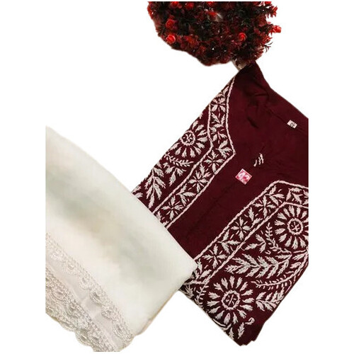 चिकन कॉटन कुर्ती और पैंट सेट शिफॉन दुपट्टे के साथ