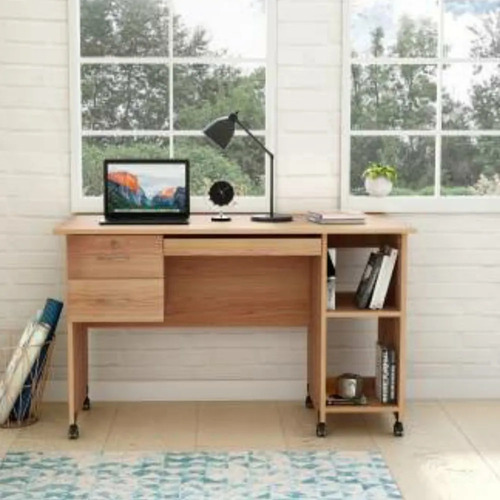 घर, कार्यालय और स्कूल के उपयोग के लिए कंप्यूटर टेबल