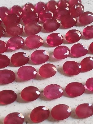 Oval Cut Skin Friendly Red Ruby Gemstones