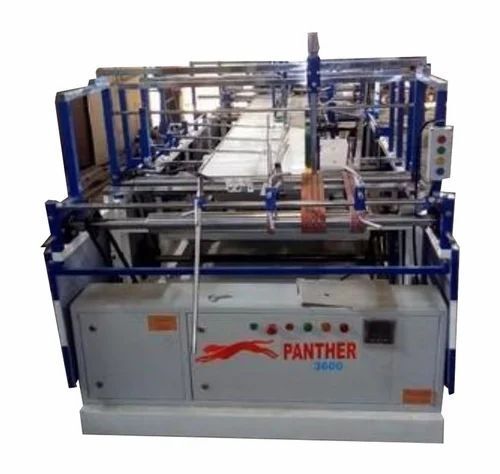 White Carton Folding Machine For Industrial Applications