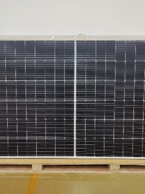 Ruggedly Constructed Rectangular Solar Power Panel