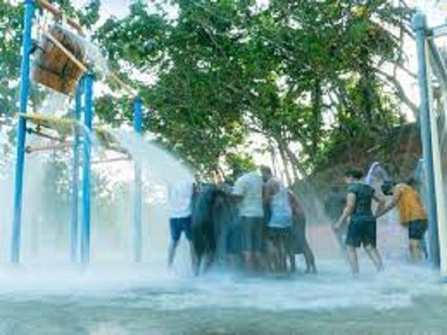 Multicolored Dancing Water Fountain Rain Dance Setup