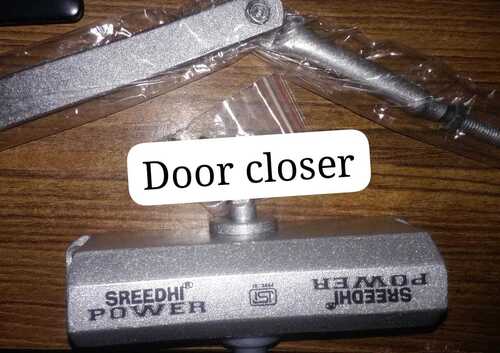 संक्षारण और जंग प्रतिरोधी एल्यूमीनियम डोर क्लोजर