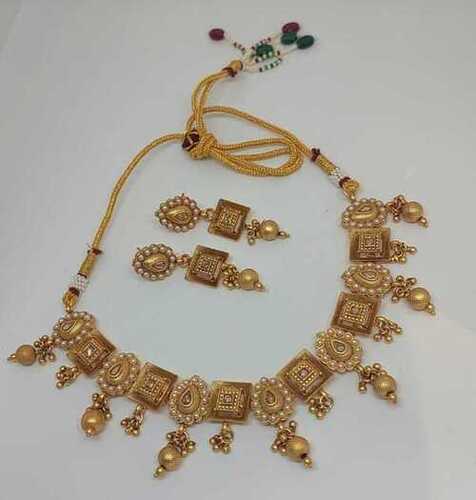 Ladies Artificial Necklace Set For Party Wear