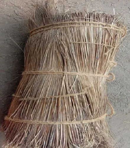 Eco Friendly And Decomposable Brown Coconut Broom Stick