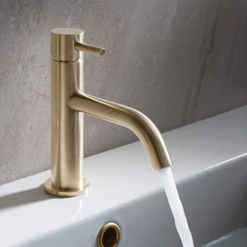 Fine Finishing Swan Neck Washbasin Taps