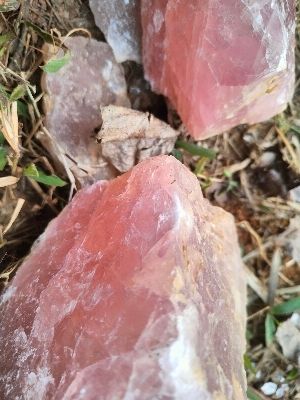 Pink Quartz Stone