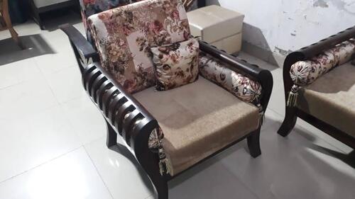 wooden sagwan 5 seater 