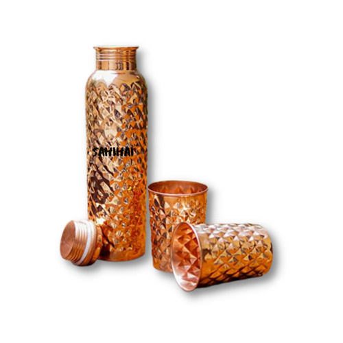 Hammered Copper Bottle Set With 2 Pieces Of Glass