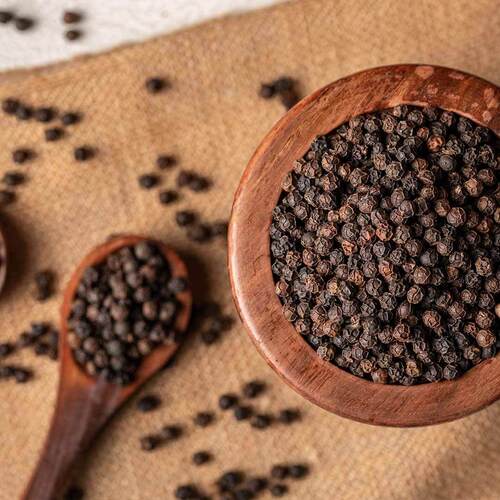 Dried And Spicy Black Pepper