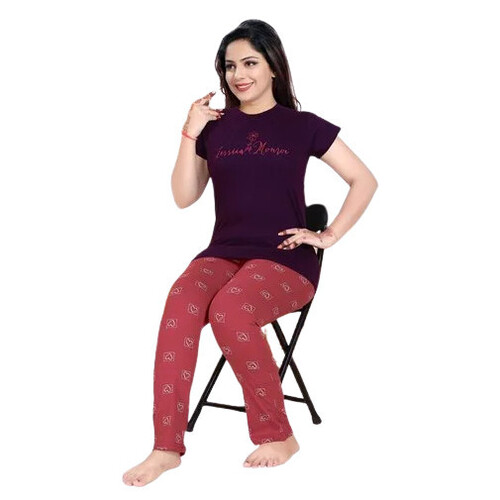 Ladies Red And Black Cotton Night Suit