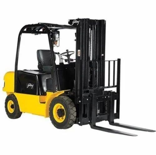 Used Yellow  3 Ton Lifting Capacity Old Godrej Forklift