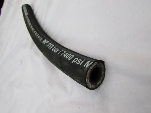 Flexible And Durable Black Hydraulic Hose Pipes