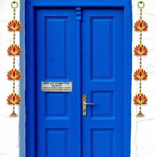 सजावटी लोटस और बीड्स डोर हैंगिंग - 27 इंच (10 का पैक)