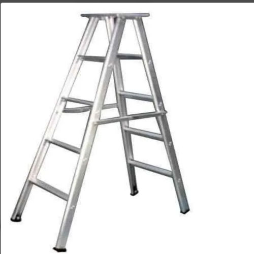 Robust Construction Industrial Ladders For Multipurpose Use