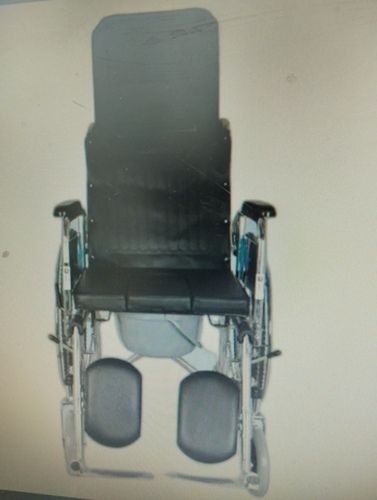 Manual recliner wheelchair