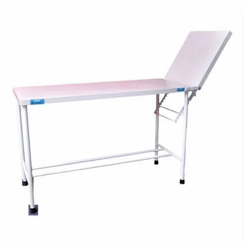 Portable And Durable Rust Free Examination Tables For Hospital