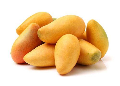 Naturally Grown Farm Fresh Mango Fruits