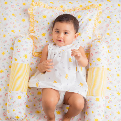 Comfortable Printed Skin Friendly New Born Baby Wear Decoration Material: Cloths