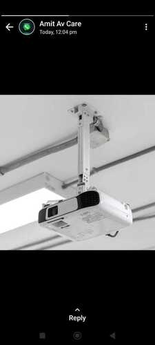 Multimedia Projector With Ceiling Mount Kit