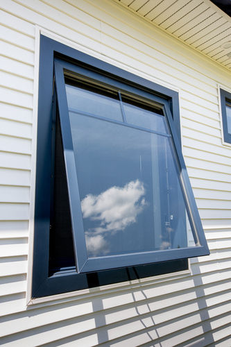 Exterior Position 6mm Glass Awning Windows