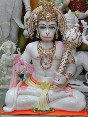 hanuman statue