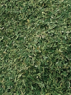 Machine Dry Neem Leaves - Advantage: High Purity