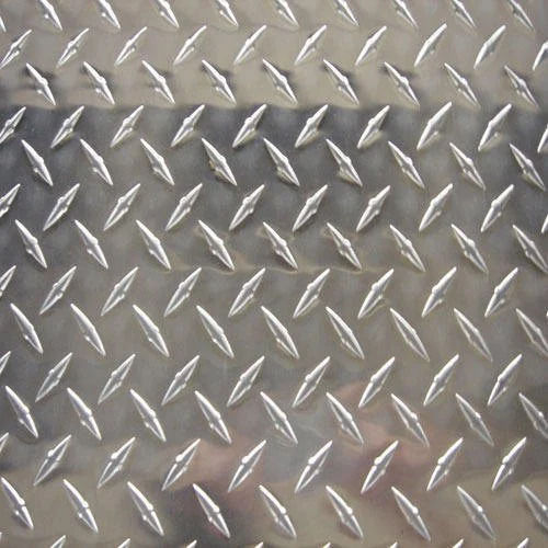 Rectangular Aluminium Checkered Sheet